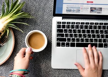 Quality Guest Blogging at Adxom: Standing Out in the Link Building Marketplace