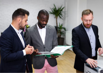 Conflict Resolution: 토토매니저 A Manager’s Field Operations Manual