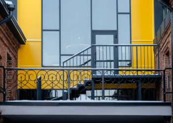 Timeless Strength and Style: Why Iron Railings Are a Top Choice for NYC Properties