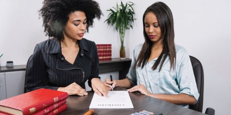 How a Criminal Defense Attorney Prepares a Strong Defense for Your CaseAssessing the Details of Your Case