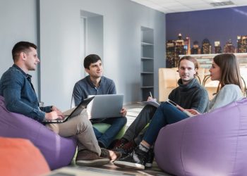 Why the Future of Work Belongs to Flexible Co-working Communities