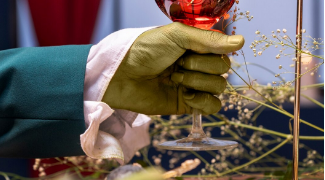 The Velvet Glove on an Iron Fist:How Master Winemaker Jean Hoefliger is Redefining Napa Valley Luxury