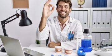 Why More Dental Practices Are Prioritizing SEO Over Traditional Advertising