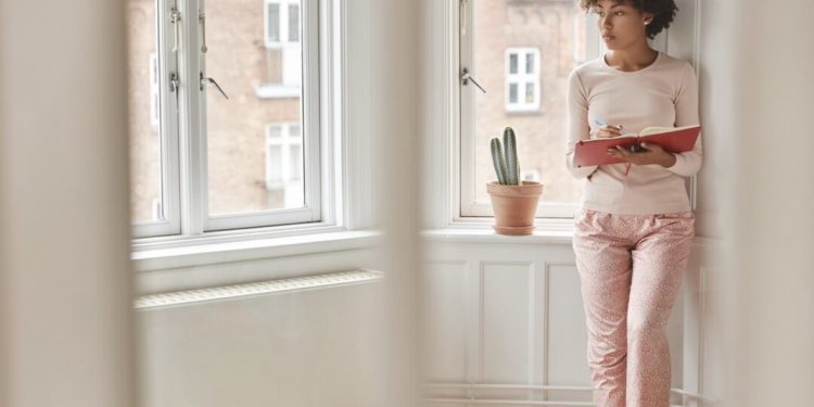 How to Style Windows in a Minimalist Home Without Making Them Feel Bare
